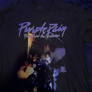 PURPLR REIGN GRAPHIC TEE